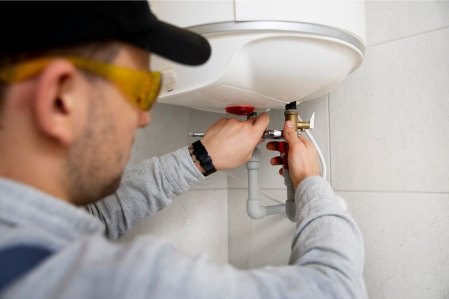 instalasi water heater untuk banyak shower