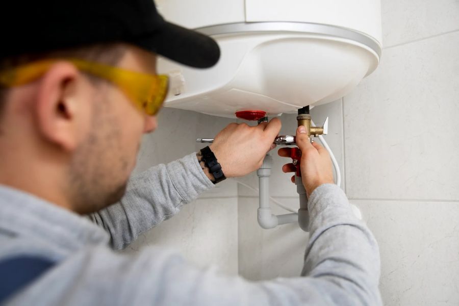 water heater digital dengan kontrol suhu akurat