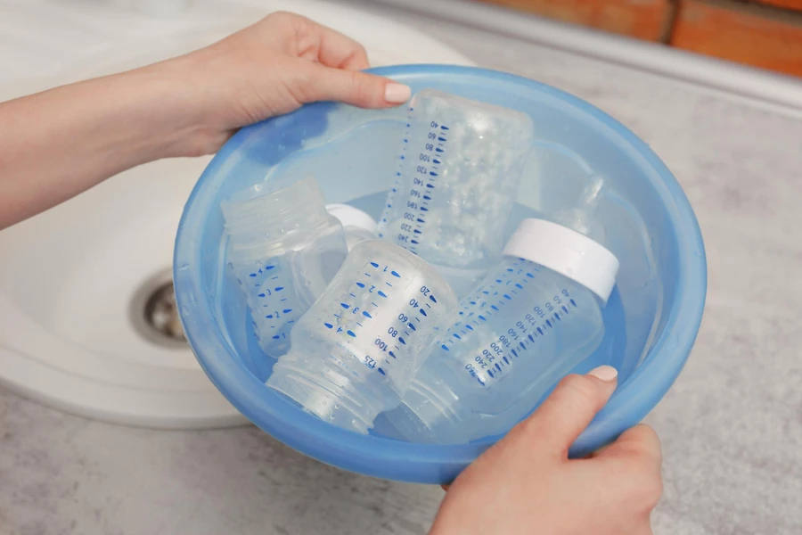 cara mensterilkan botol susu dengan air panas