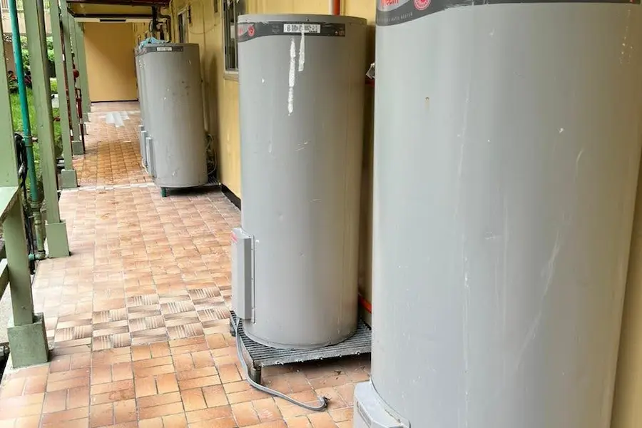 heat pump water heater vs electric