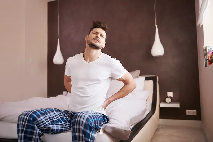 cara mengatasi badan pegal saat mau tidur